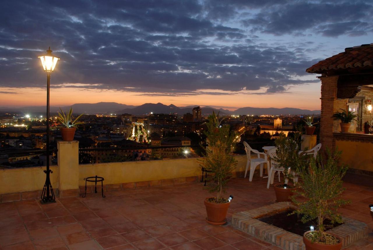 Апартаменты Carmen En El Albaicin Con Jardin Y Vistas Гранада Экстерьер фото