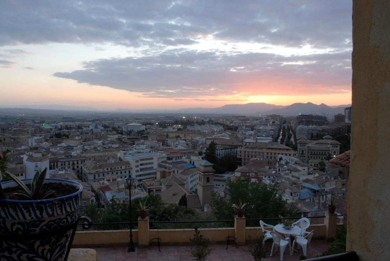 Апартаменты Carmen En El Albaicin Con Jardin Y Vistas Гранада Экстерьер фото